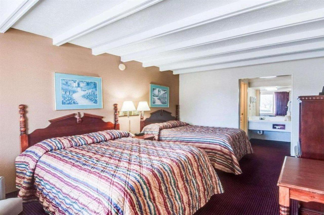Rodeway Inn Galax Highway 58 Eksteriør bilde